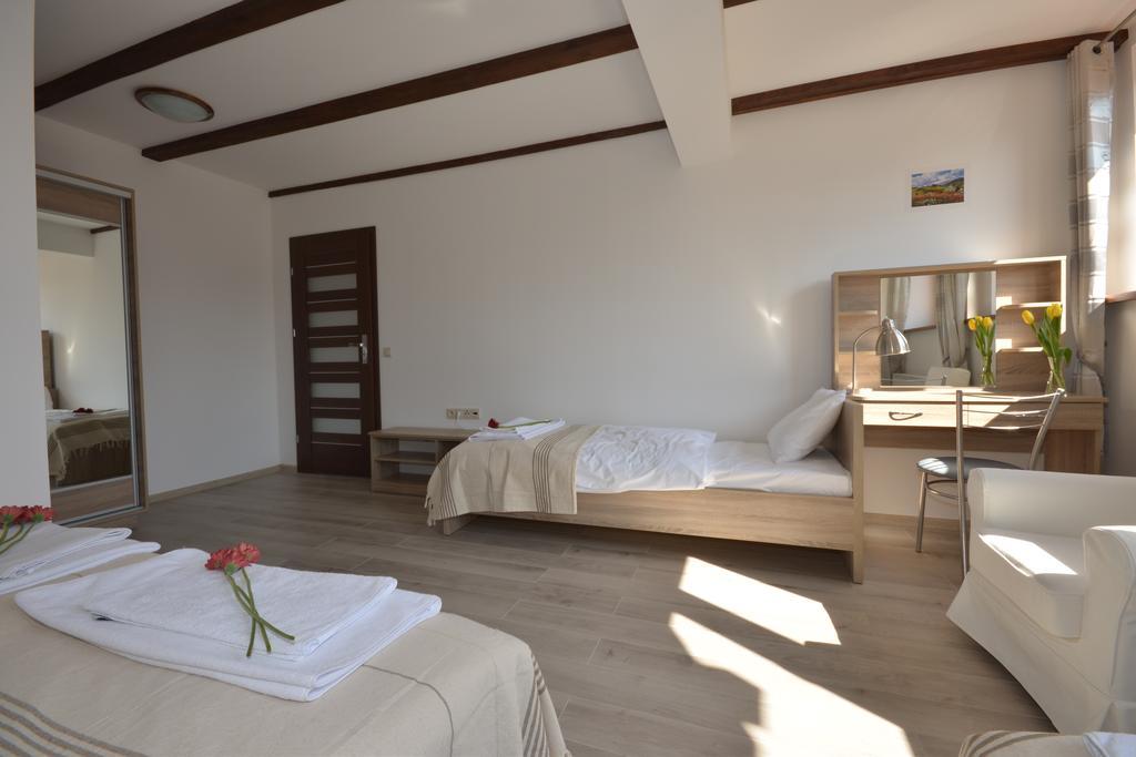 Poduszka Apartamenty Zielony Dom Stronie Śląskie Habitación foto